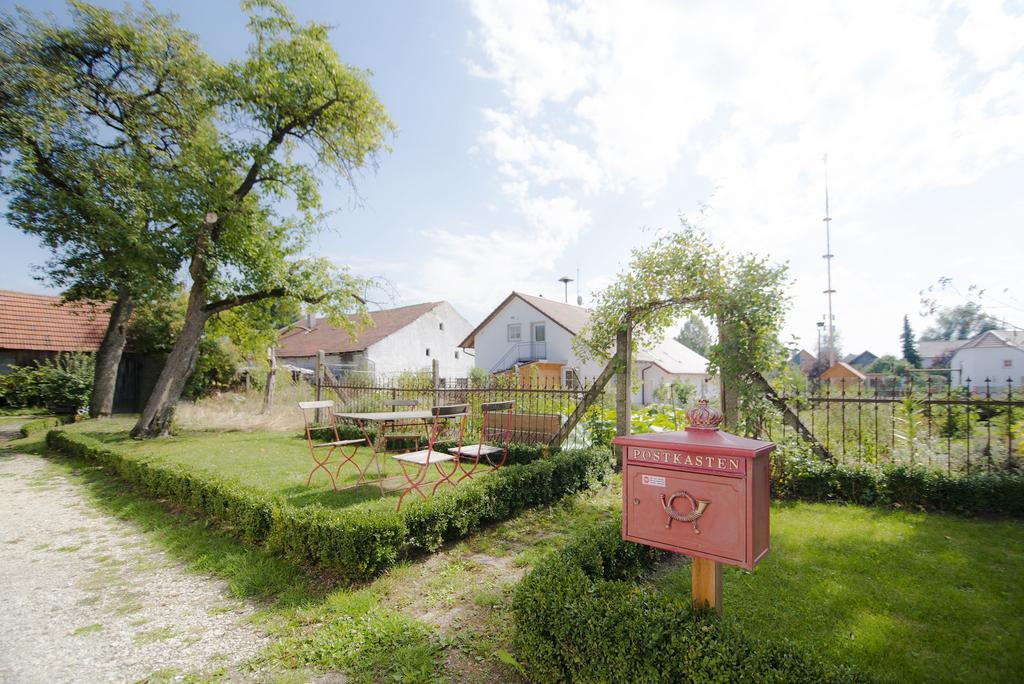 Historischer Pfarrhof Niederleierndorf Langquaid Chambre photo