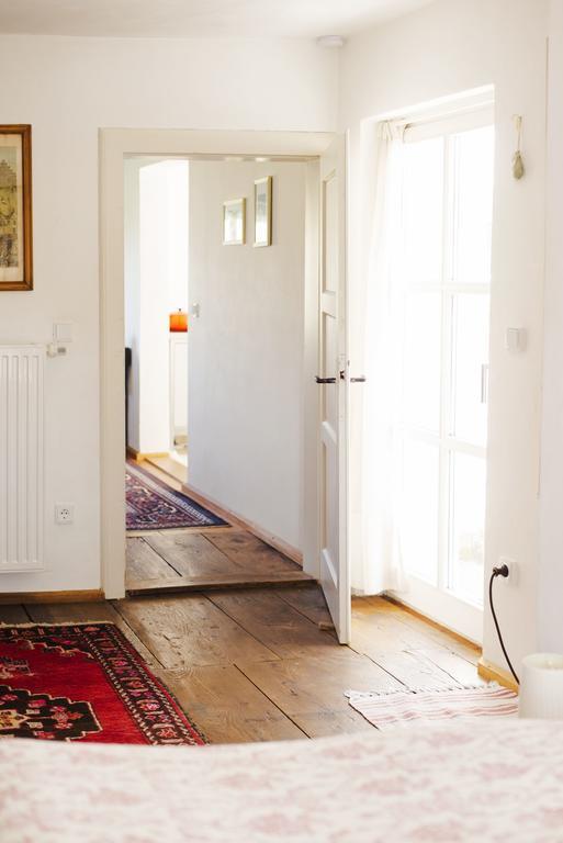 Historischer Pfarrhof Niederleierndorf Langquaid Chambre photo